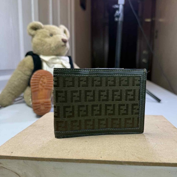 Fendi Zucca Wallet Bifold Dark green Leather Made in Italy - Picture 1 of 16